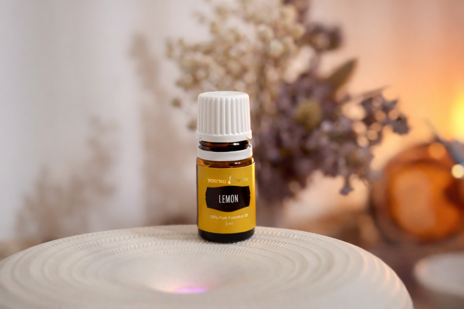 Aceite esencial de limón de Young Living: propiedades, beneficios y usos